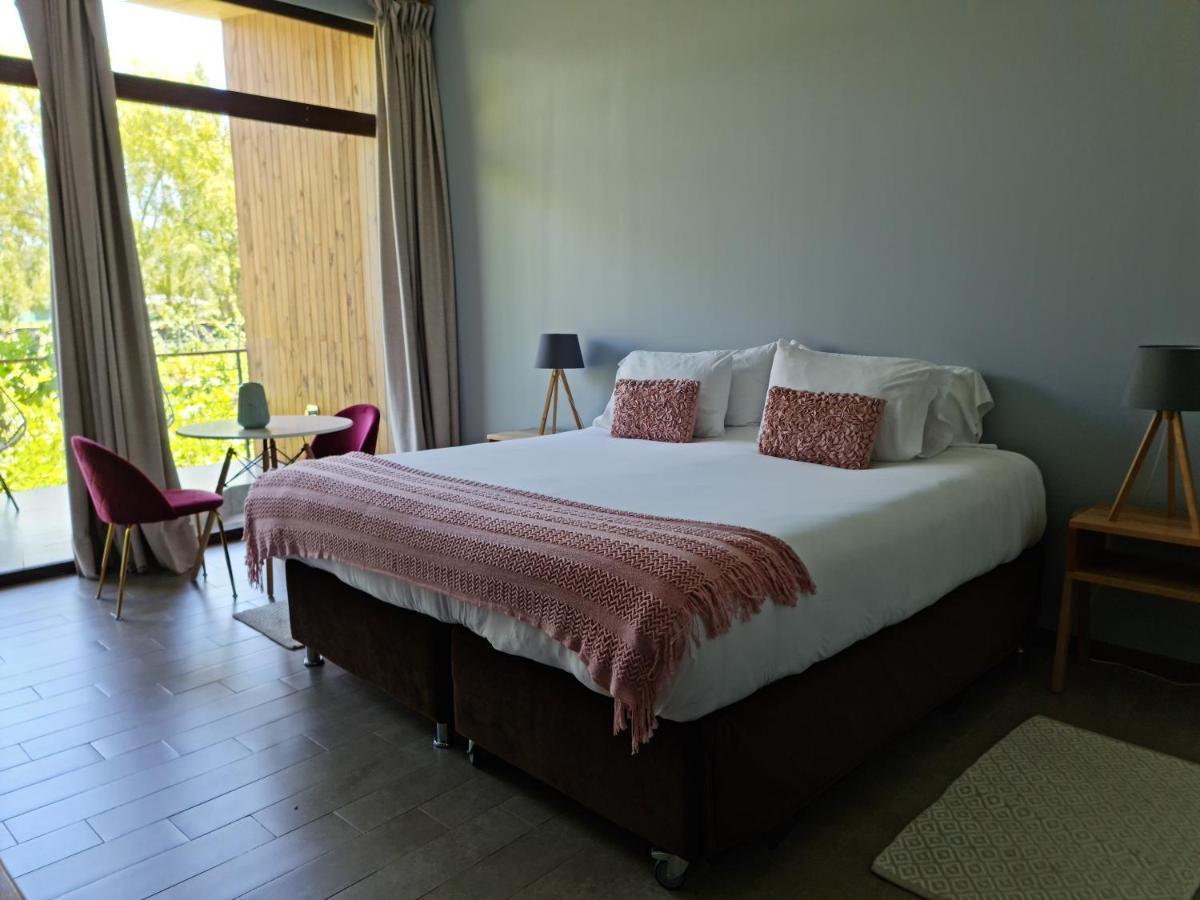 Hotel Parronales Santa Cruz Bagian luar foto